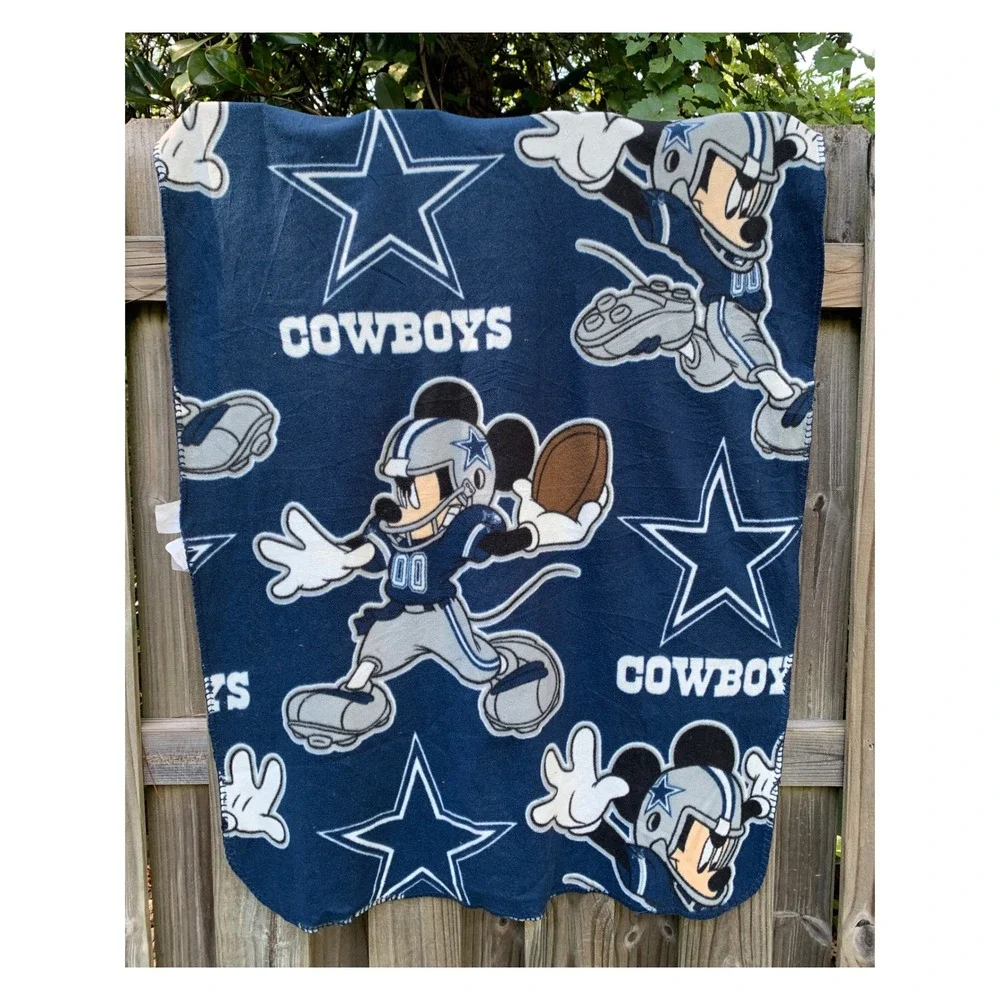 Vintage Dallas Cowboys Mickey Mouse Blanket Blue Football Fleece Throw 35x48